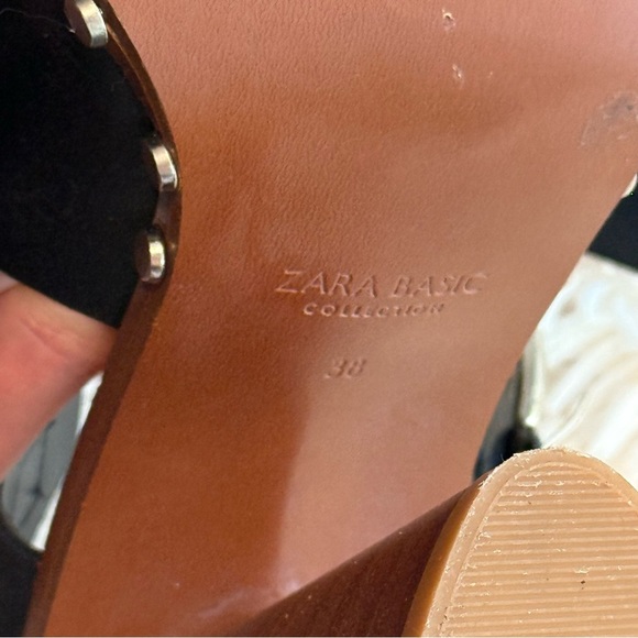 Zara Basic Collection Black Leather Studded Block Heel wood Sandals Size 38/7.5 - Picture 7 of 9